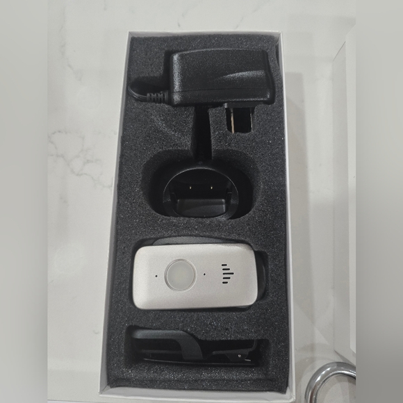 Mini Guardian - 4G Medical Alert System by Medical Guardian - Picture 3 of 13